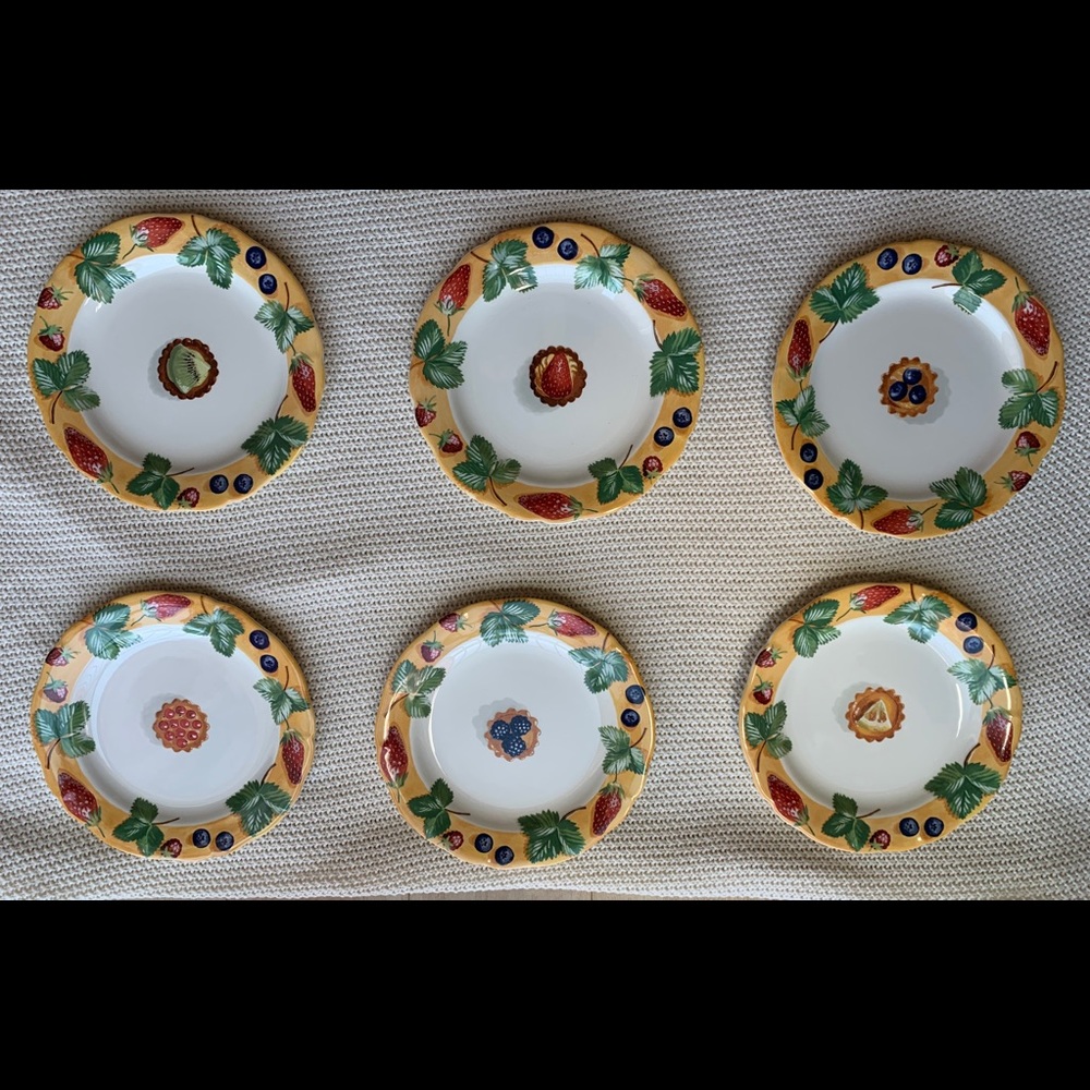 Gien France Farandole 9” Plates